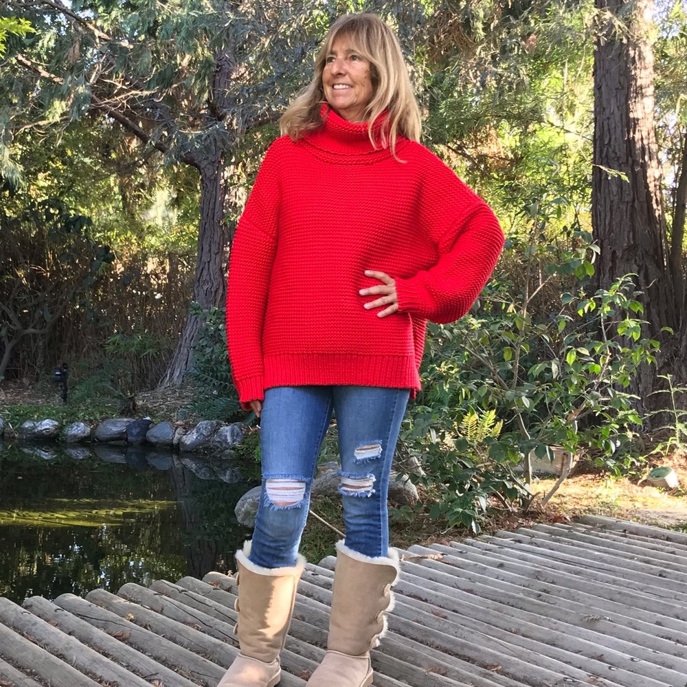 Red Extra Thick & Chunky Knit Turtleneck Sweater - Picture 7 of 8